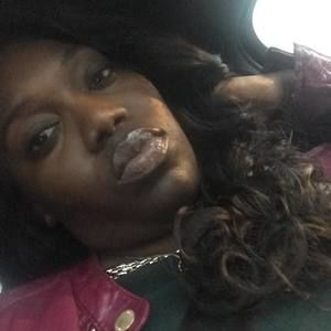 Meet your Posher, Naquita